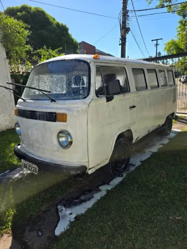 Volkswagen Kombi Standard/ Luxo/ Serie Prata 1994