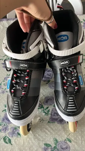 PATINS - Vende-se