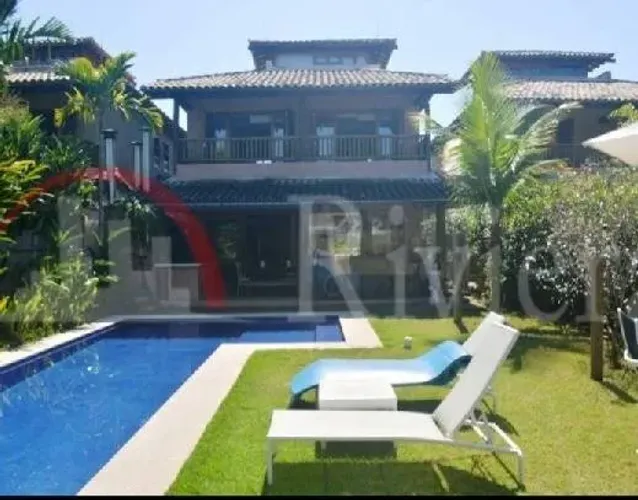 Casa Disponível para locação em Barra do Una em Condomínio Fechado Frente ao Mar.
