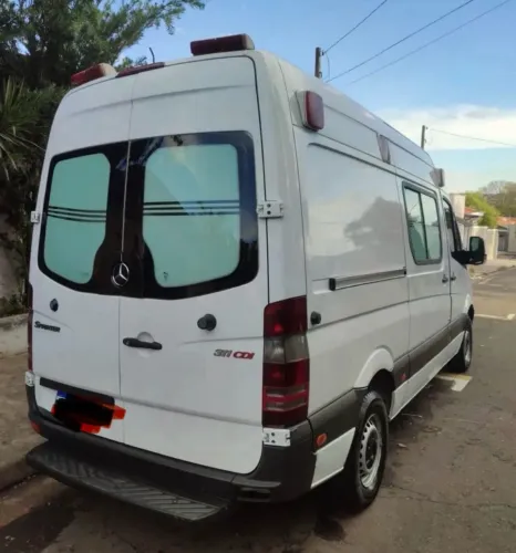 Mercedes-Benz Sprinter 311 Furgão Longo 2.2 Dies 2014