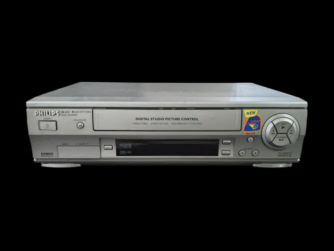 Vídeo cassete Philips VR 615