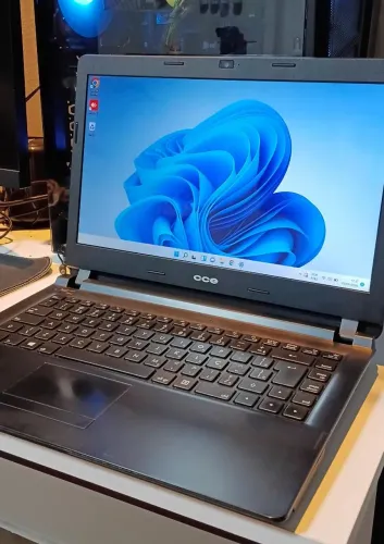 Notebook CCE ultra thin U25