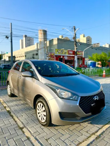 Hyundai HB20 Unique 1.0 Flex 12V Mec. 2019