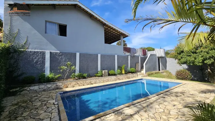 Chácara para Venda em Pinhalzinho, 3 dormitórios, 3 banheiros