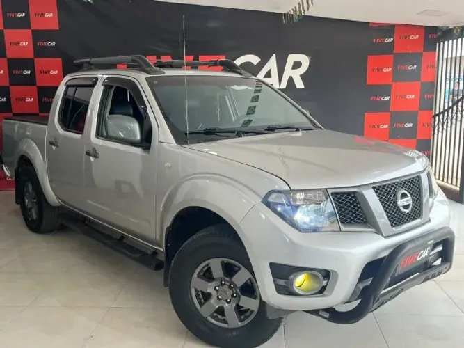 Nissan Frontier SV At.cd 4X4 2.5 TB Diesel Mec. 2014