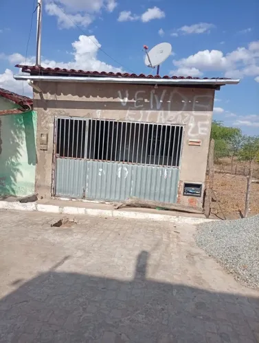 Vende-se casa em Mairi Ba povoado Arueira