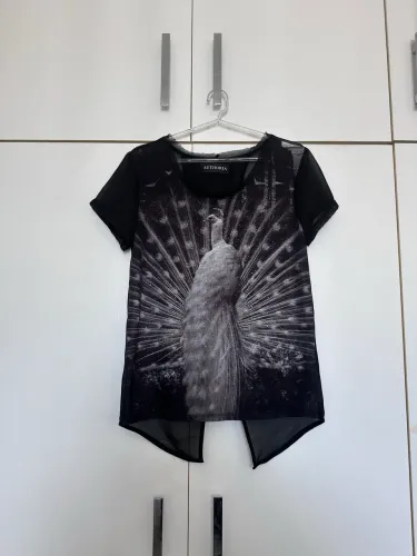 camiseta feminina estampada - marca authoria