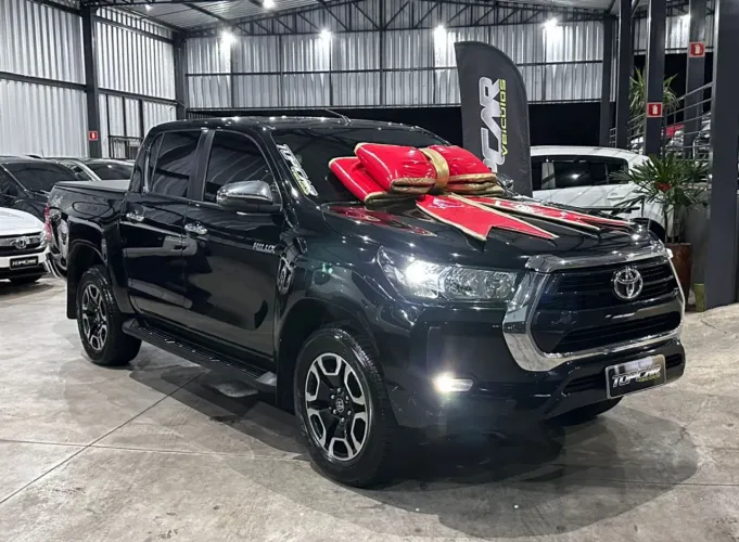 Toyota Hilux CD SRV 4X4 2.8 TDI Diesel Aut. 2021