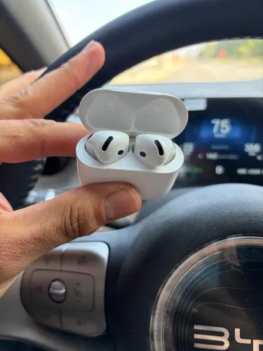 AirPods 4 com NF