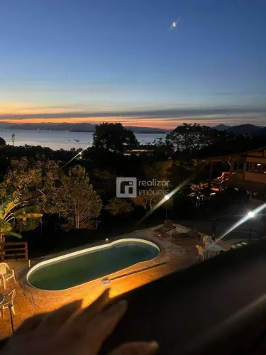 Casa com 6 dormitórios à venda, 8.486 m² por R$ 9.574.468 - Santo Antônio de Lisboa - Flor
