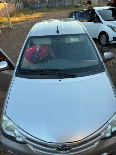 Toyota Etios X 1.3 Flex 16V 5P Mec. 2017