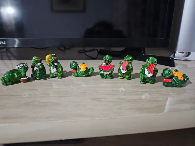 Lote com 9 Miniaturas de Tartarugas Decorativas - 8 Modelos Diferentes