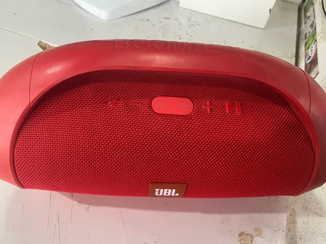 Caixinha de som JBL