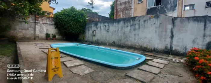 ALUGA apart terreo 3 suites e dependência modelo casa no centro de belem