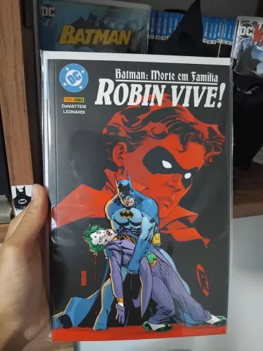 Batman morte em família: Robin vive!