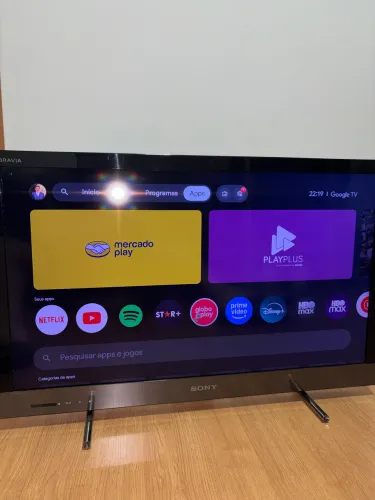 TV 32 pol LCD + chromecast