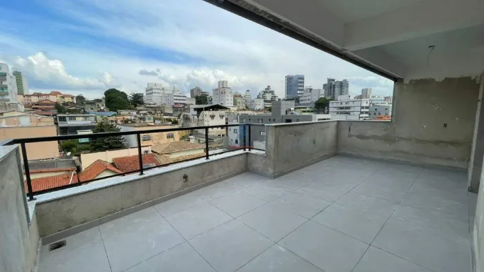 Cobertura a venda, Eldorado - contagem. 4 quartos, 2 suítes, 2 vagas, 3 banheiros 1 lavabo