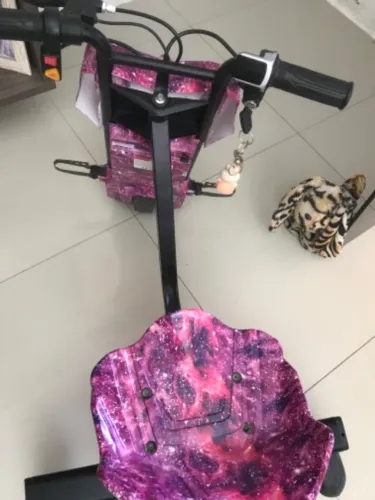 Vendo carrinho de drift gira gira infantil elétrico