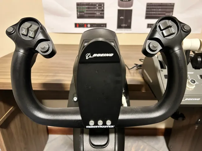 Thrustmaster Boeing 