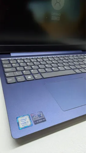 Notebook Lenovo! Core i5 8Gb Placa de vídeo com garantia 