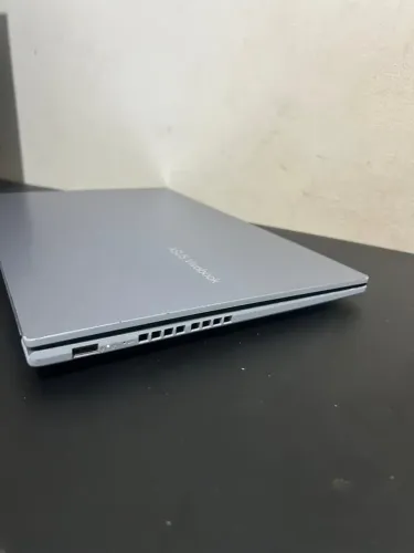 Notebook ASUS vivobook ryzen 7/ 16gb ram/ssd 238 gb