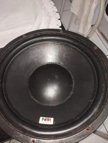Vendo sub wolfer 12 polegadas nar excelente em qualidade