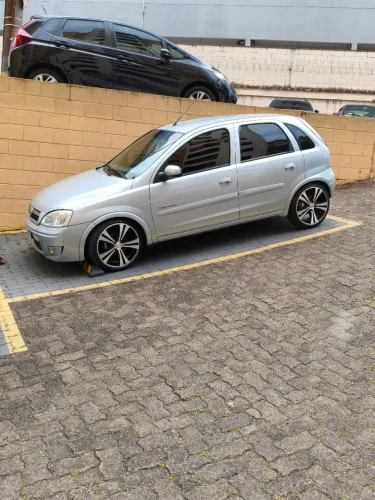 Chevrolet Corsa Hat. Premium 1.4 8V Econoflex 5P 2009