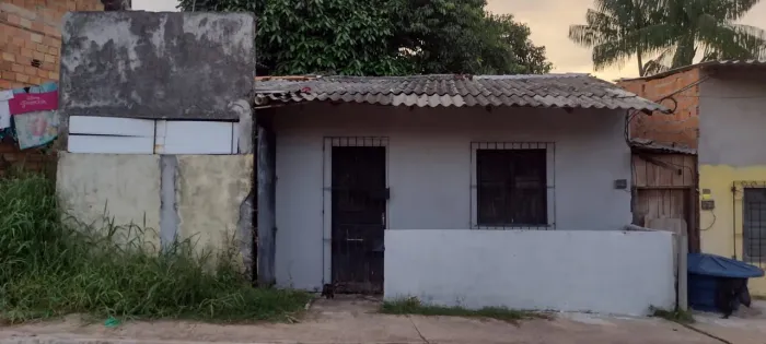 Vendo Casa na 2° Rua Haroldo Veloso-Tapanã