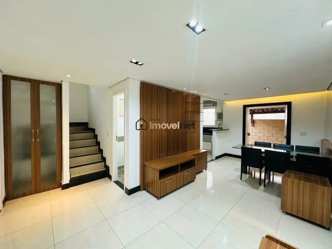 Casa 4 Quartos com Varanda no Village Vivere  140m² | 2 Vagas | Buritis