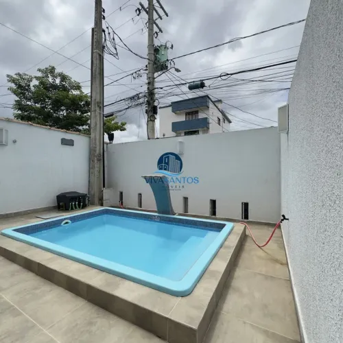 VILLAGIO EM SANTOS-SP com 2 suítes e piscina