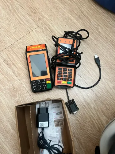 2 Máquinas de Cartão POS - Modelos Modernos - Com Wi-Fi, Chip e NFC - Prontas para Uso 