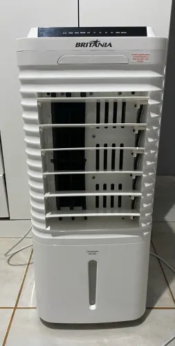 ?Vende-se Climatizador de Ar Britânia BCLO5A