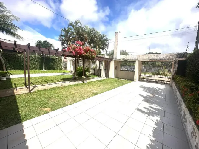 Casa à venda em Natal - Bairro Candelária