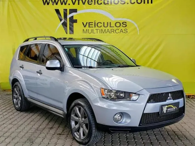 Mitsubishi Outlander 2.0 16V 160cv Aut. 2013