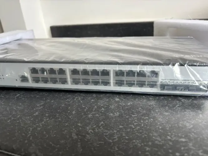 Switch Gerenciável D-Link DGS-1510-52XMP L2+ Gigabit PoE+ (4 SFP+ 10G)