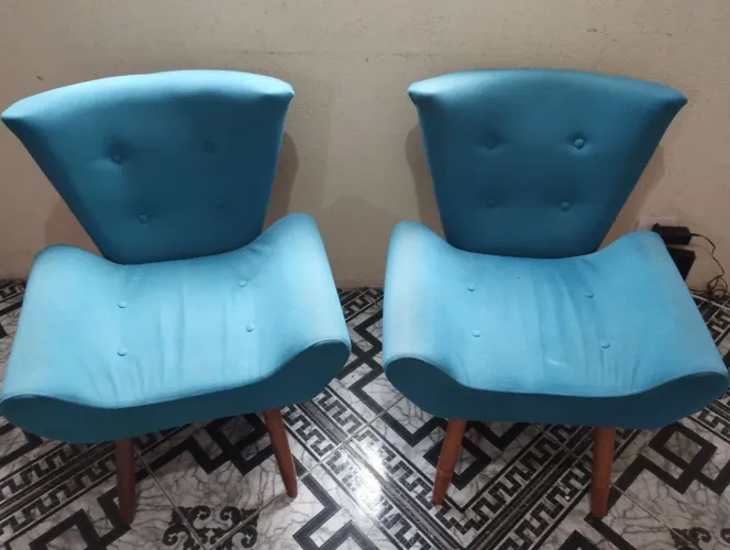 Poltrona Azul semi nova