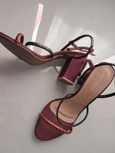 Sandália Constance 39