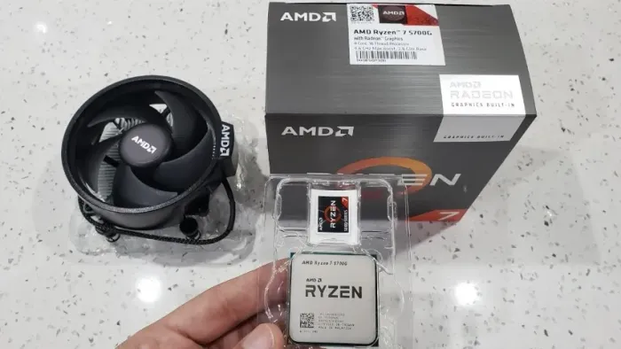 AMD Ryzen 7 5700G 8 Núcleos/16 Threads + Cooler Original. 5 meses de Uso