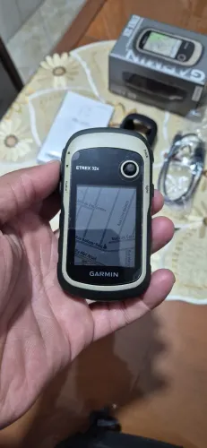 GPS Garmin eTrex 32x - Na Caixa, Impecável (Sem Riscos) + Capa e Película