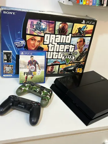 PS4 COM 2 CONTROLES !