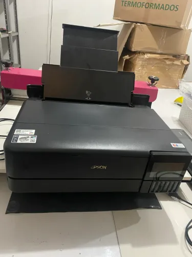 Impressora Epson A3 L8180 para usar peças 