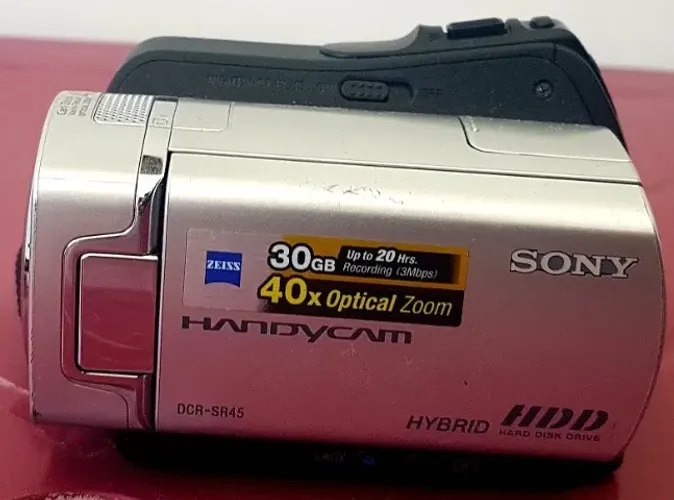 Filmadora Sony Handycam DCR-SR45 HD 30GB + Visão Noturna (Preço Desapego)