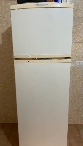 Geladeira Brastemp com defeito 367 litros 