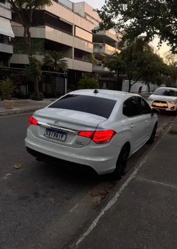 Alugo carro premium pra motorista de app uber black 99 plus 