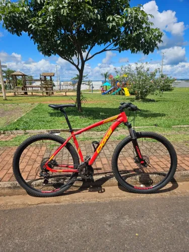 Bicicleta mtb OGGI Hacker HDS 29 (tam. 19)  Pouquíssimo usada + brindes