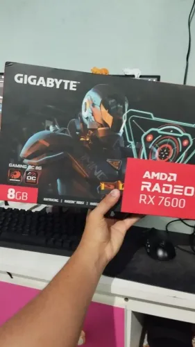 rx 7600 8gb