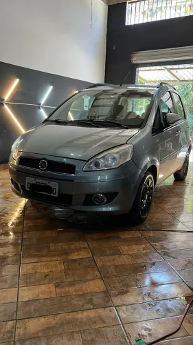 Fiat Idea Attractive 1.4 Fire Flex 8V 5P 2013