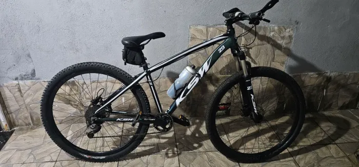 Vendo ou troco bicicleta aro 29