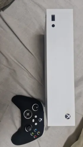 Vendo ou troco xbox series por iphone