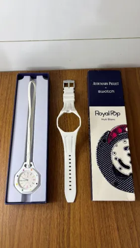 Relógio Royal pop Audemars Piguet